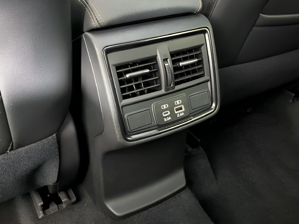 2026 Subaru Forester Sport - Photo 21