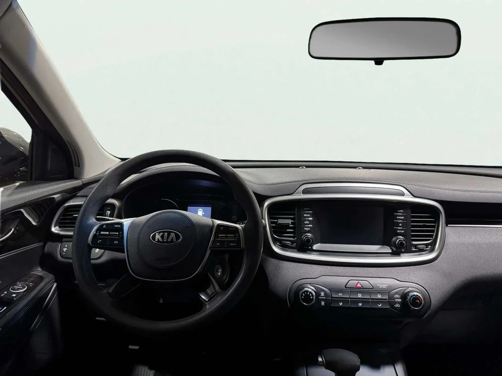 Used 2019 Titanium Silver Kia LX image 10
