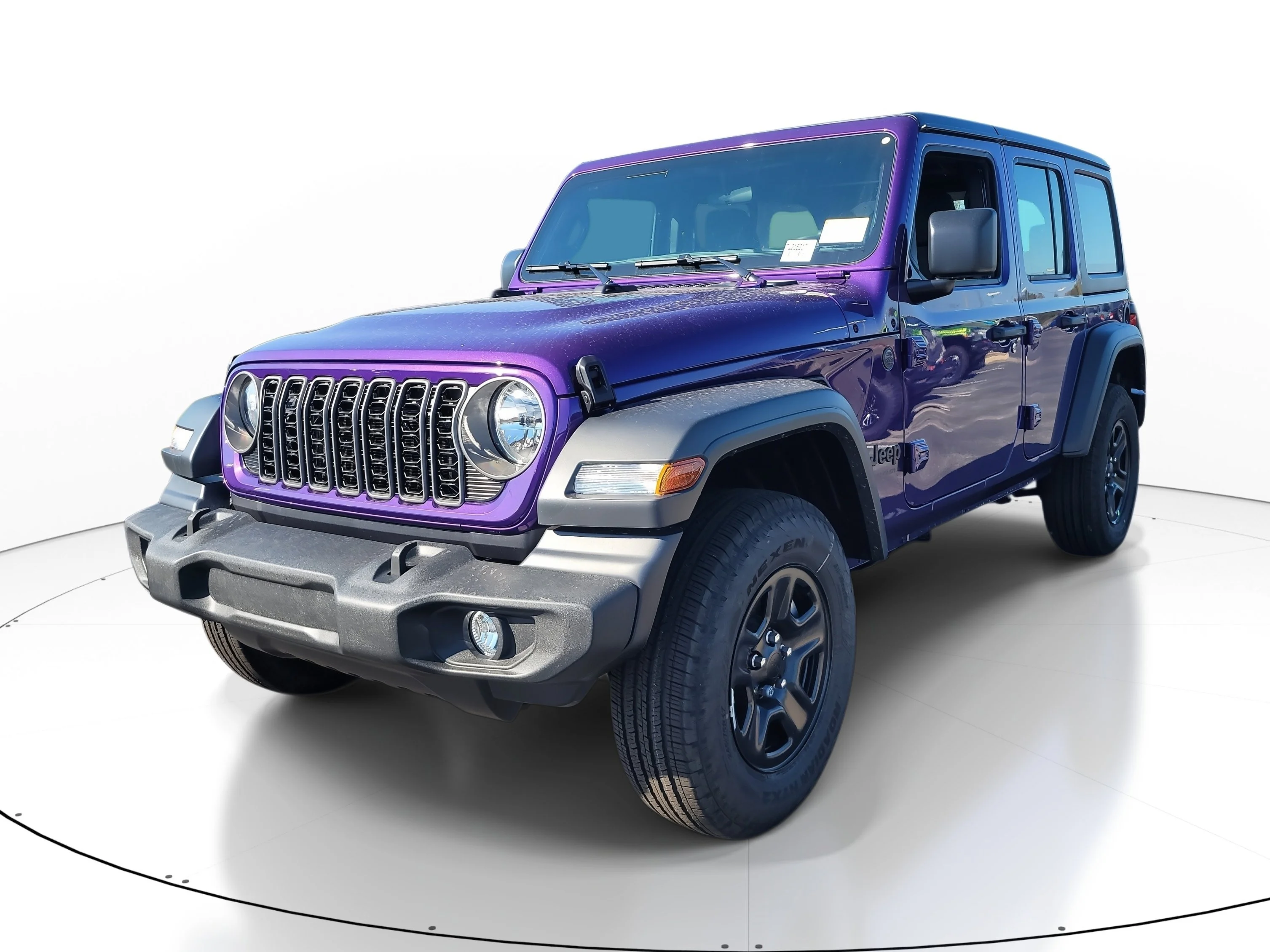 New 2026 Reign Jeep Sport image 4