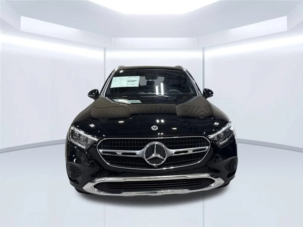 New 2026 Black Mercedes-Benz GLC 300 image 8