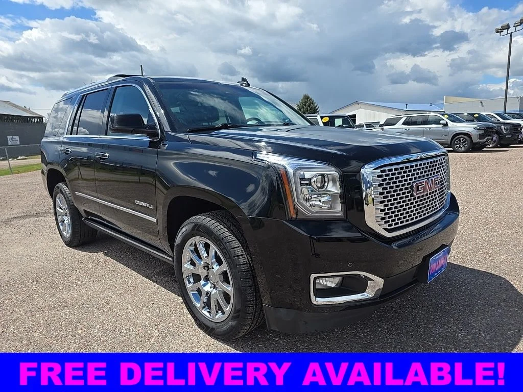 2017 GMC Yukon 4WD Denali's photo