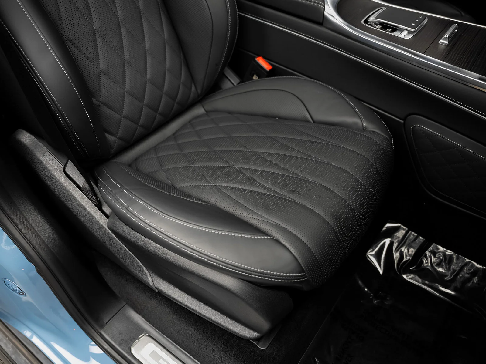 Used 2025  Mercedes-Benz G 580 image 35