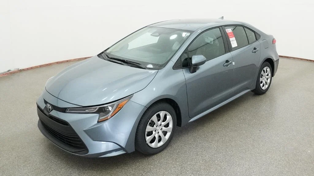 2026 Toyota Corolla LE CVT's photo