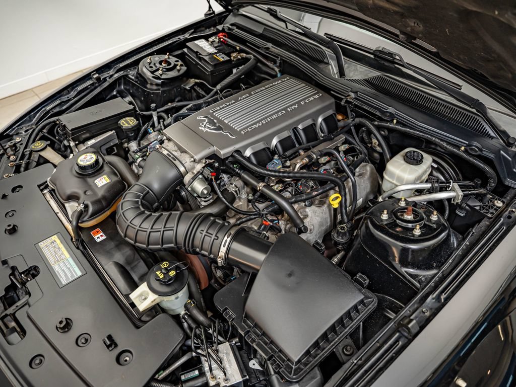 Used 2008 Black Ford GT Deluxe image 40