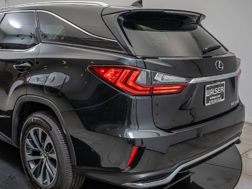 Certified Used 2022 CAVIAR Lexus 350L image 19