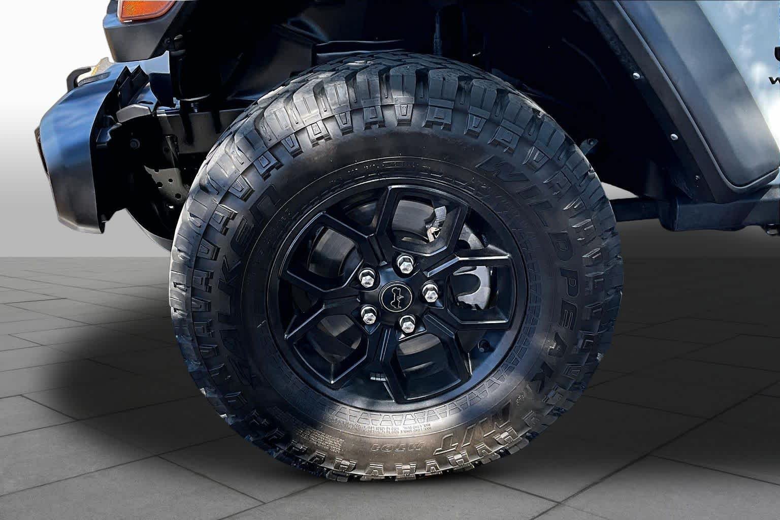 Used 2024 Bright White Clearcoat Jeep Willys image 11