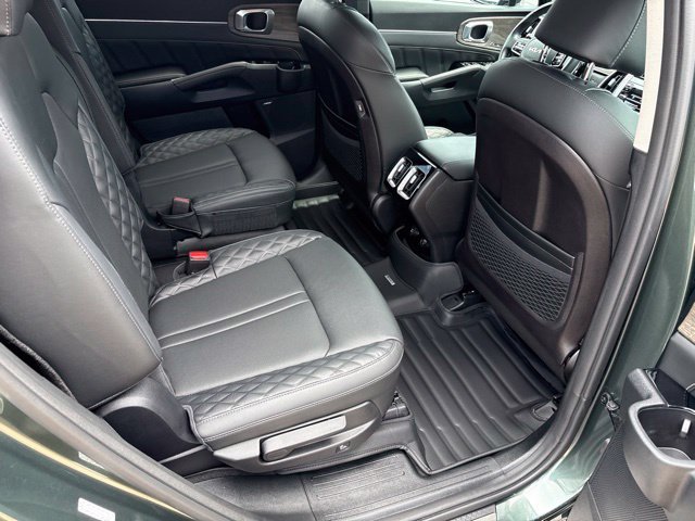 Used 2022 Green Kia X-Line SX Prestige image 14