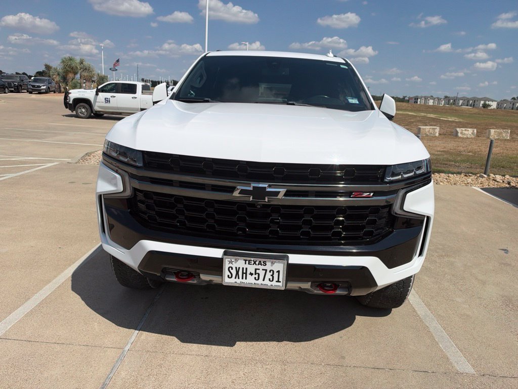 Used 2021 White Chevrolet Z71 image 12