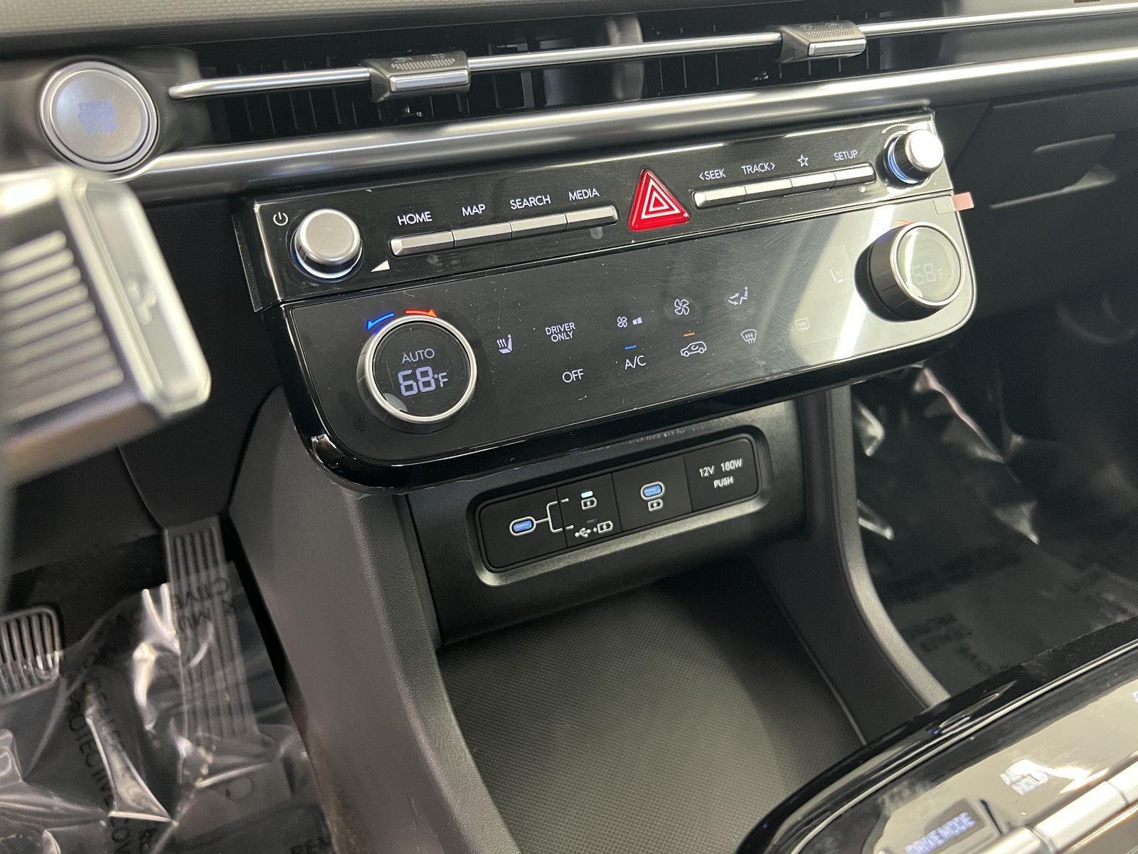 New 2026 Amazon Gray Hyundai SEL AWD image 17