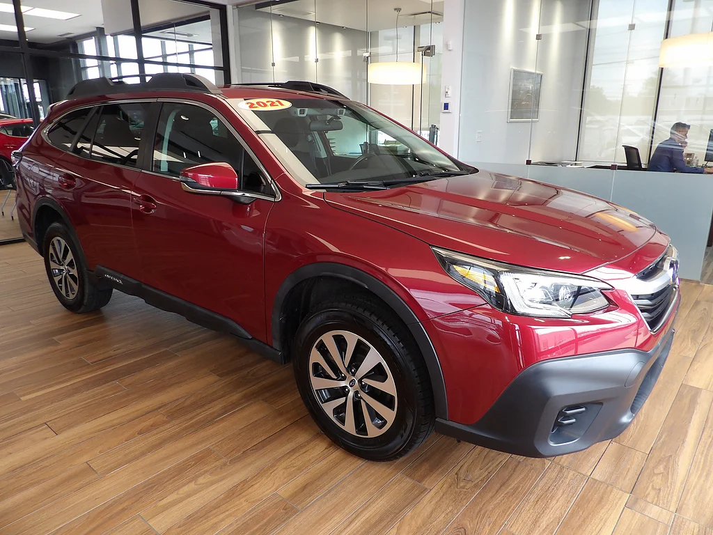 Used 2021 Crimson Red Pearl Subaru Premium image 3