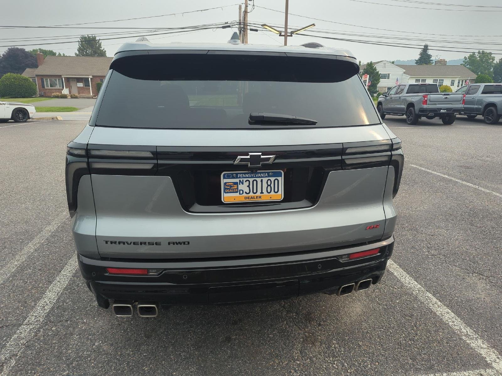 Used 2025 Sterling Gray Metallic Chevrolet AWD RS image 6