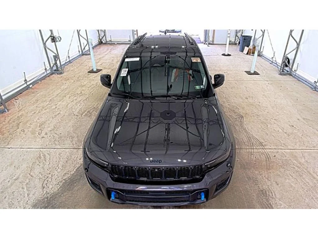 Used 2023 Gray Metallic Jeep 4xe image 2