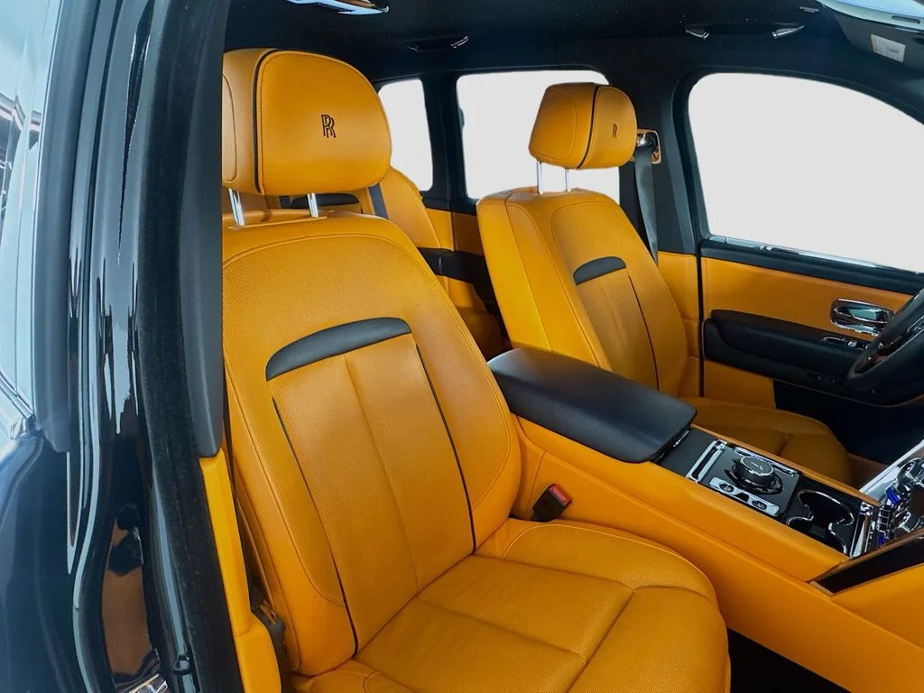 Used 2023 Black Diamond Rolls-Royce Base image 29