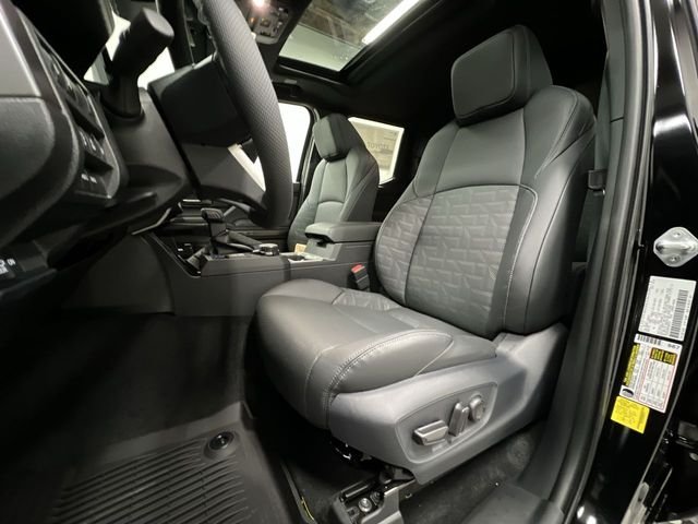 2025 Toyota Tacoma TRD Sport - Photo 20