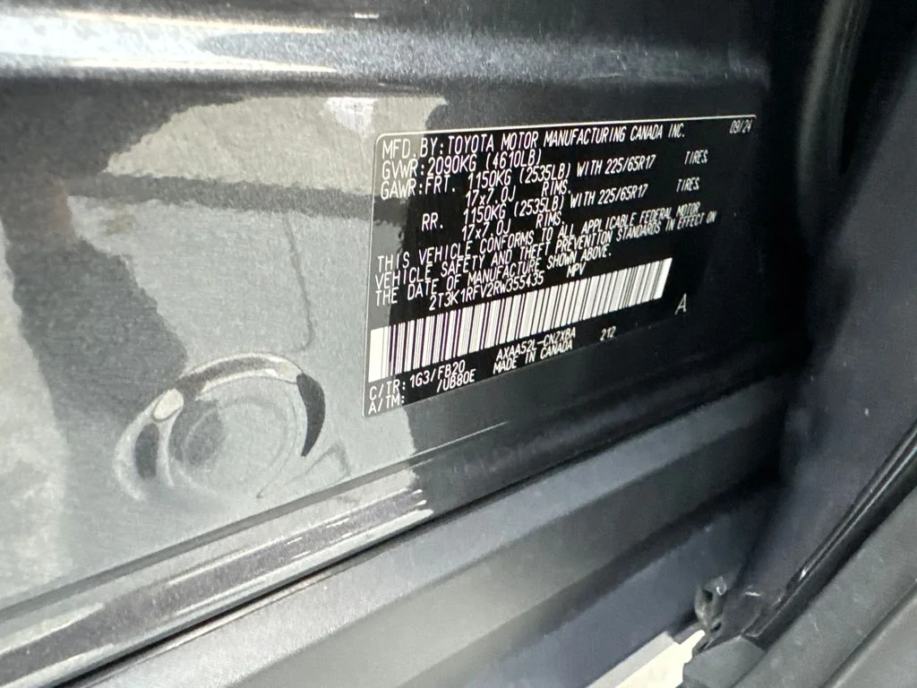 Used 2024 Gray Toyota LE image 88