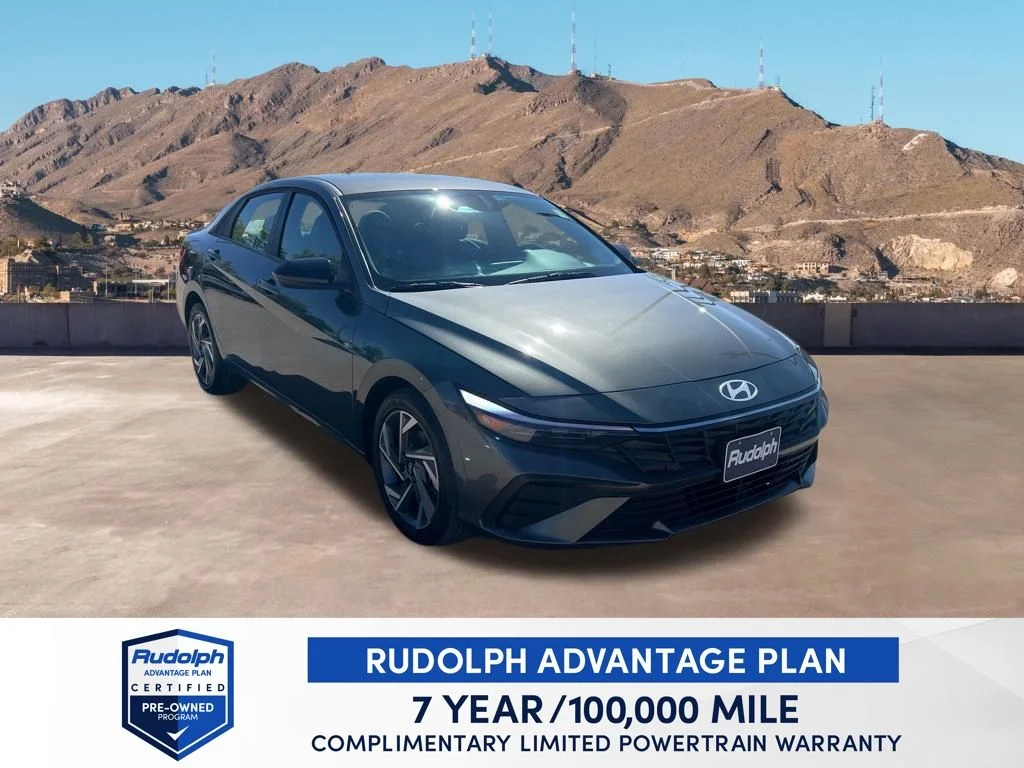 Used 2025 Gray Hyundai SEL Sport image 8