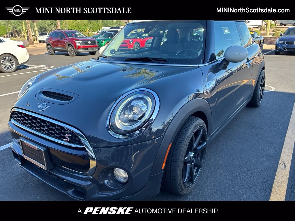 Used 2019 Gray MINI Iconic image 1