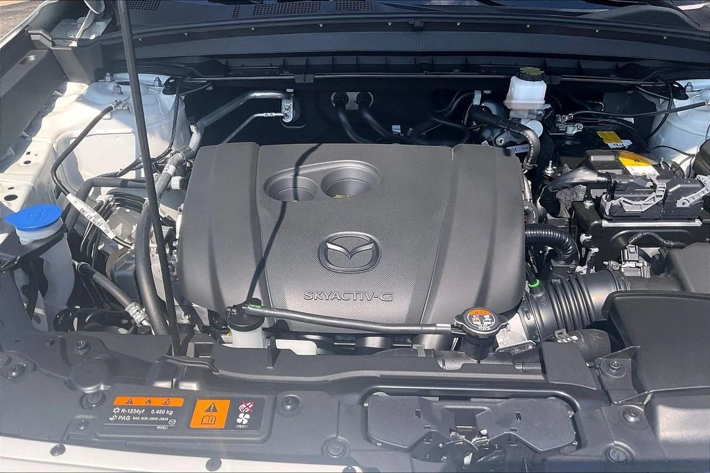 New 2026 Rhodium White Metallic Mazda 2.5 S AWD image 11