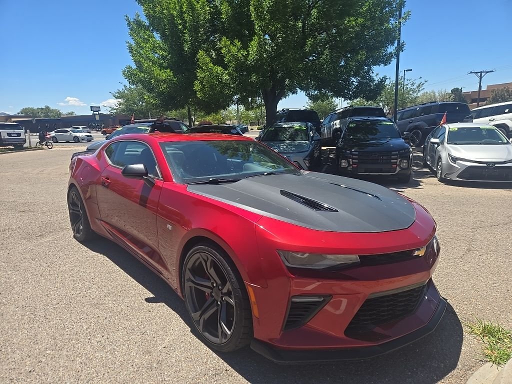 Used 2017 Red Chevrolet SS image 2