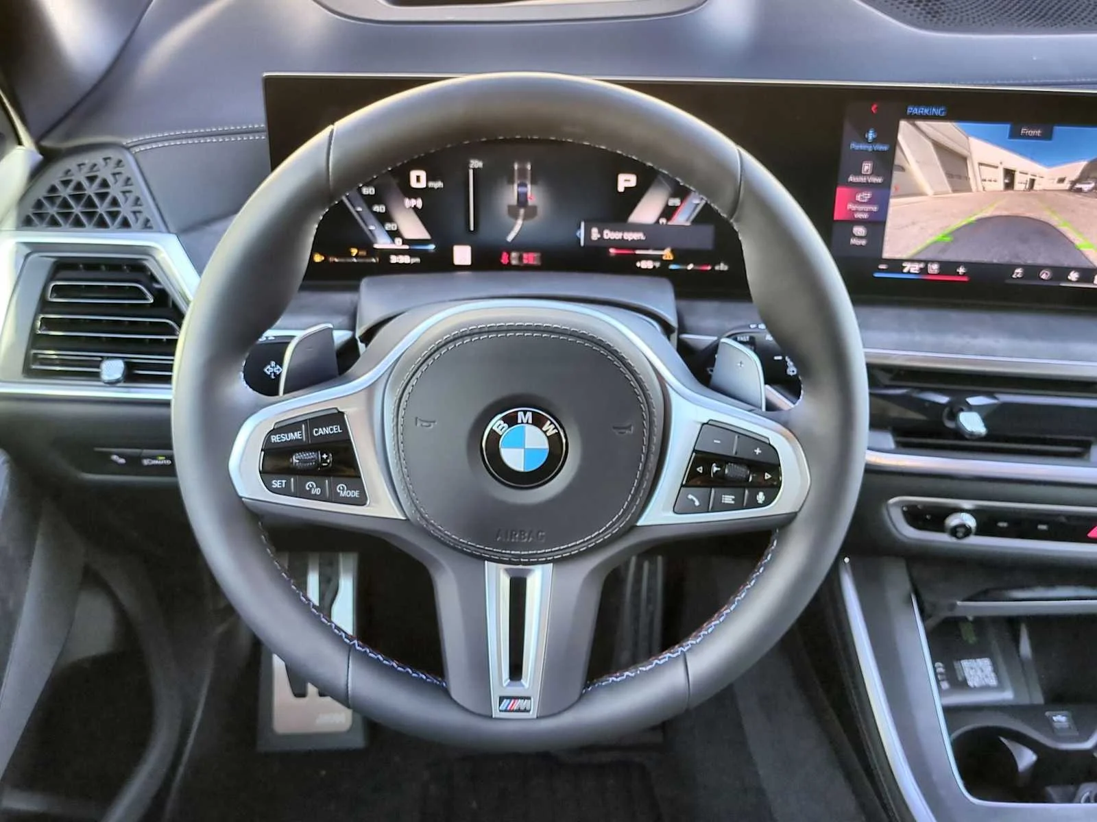 New 2026 Black Sapphire Metallic BMW M60i image 24