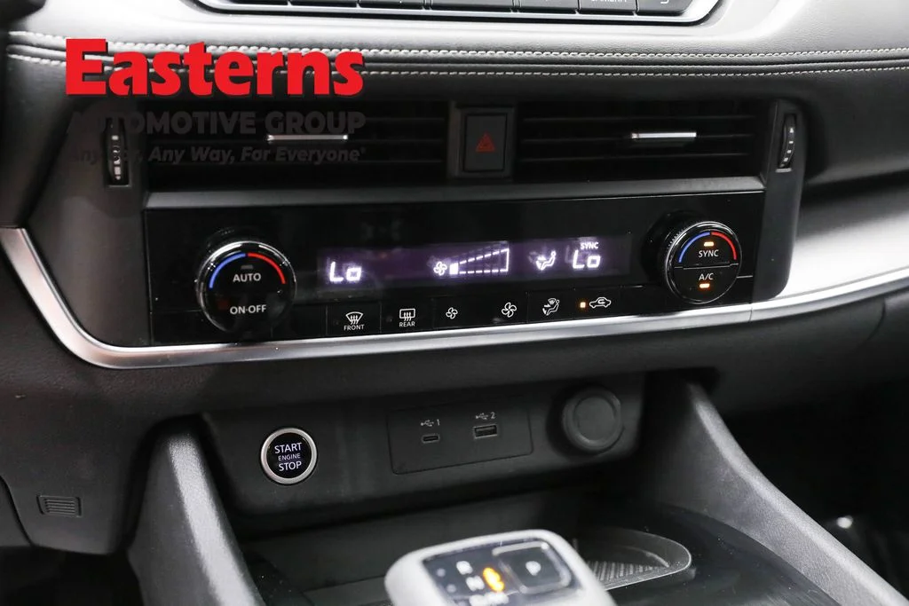 Used 2023 Silver Nissan SV image 19