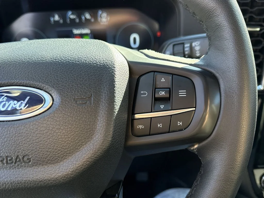 Used 2025 Gray Ford Lariat image 24