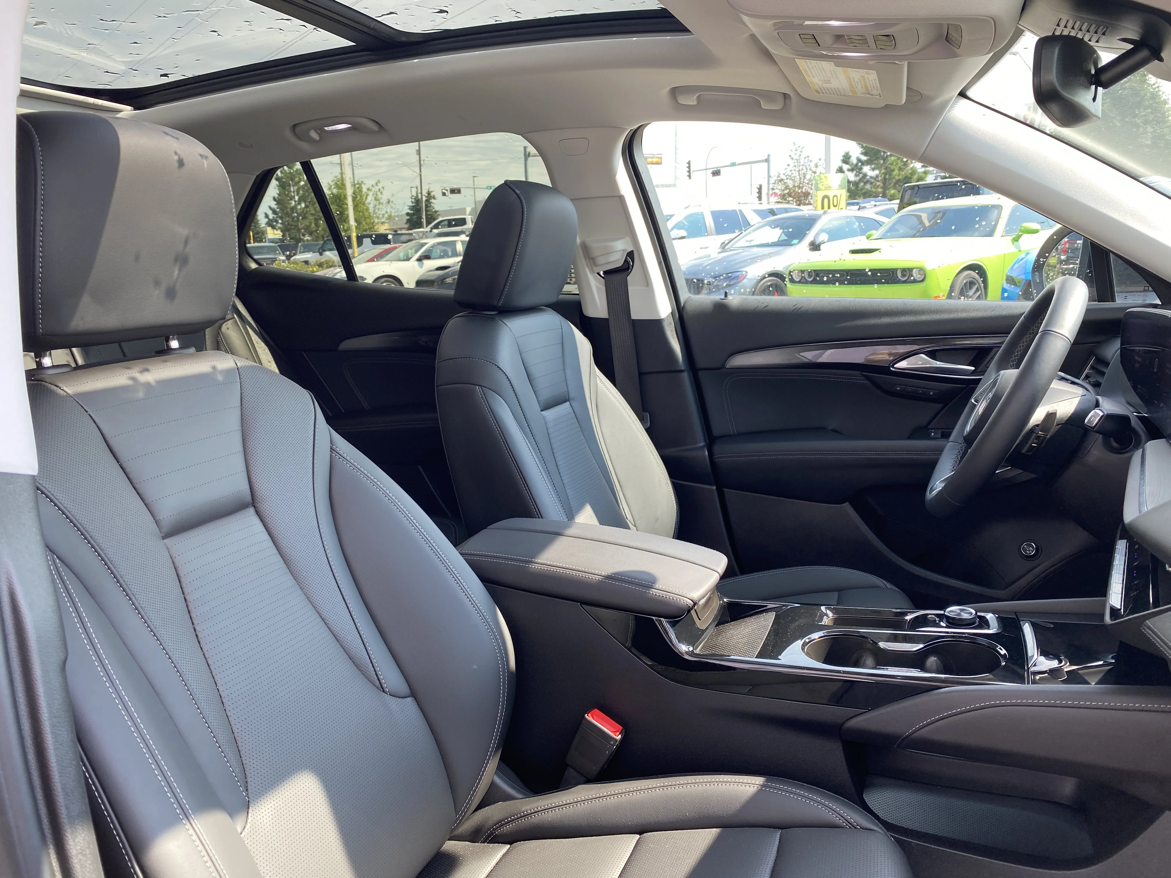 New 2026 EBONY TWILIGHT METALLIC Buick Preferred image 31