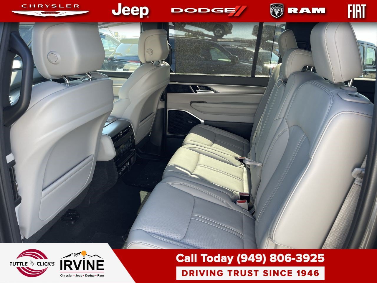 New 2026 Baltic-Gray Metallic Clear-Coat Exterior Paint Jeep Limited Reserve image 18