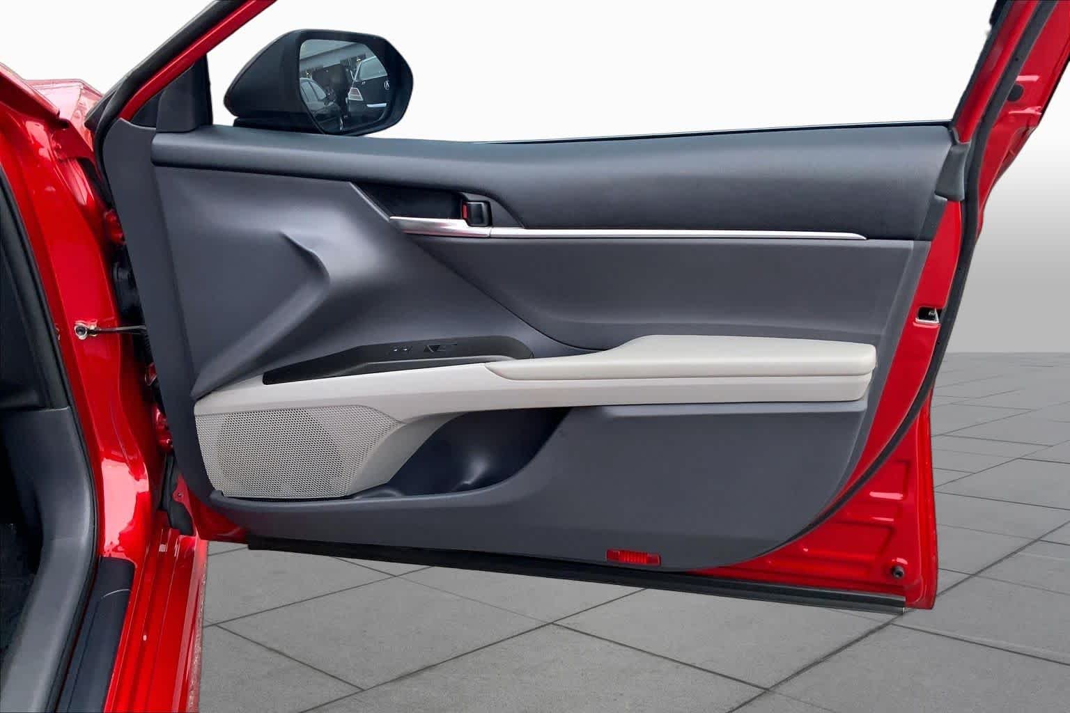 Used 2022 Supersonic Red Toyota SE image 19