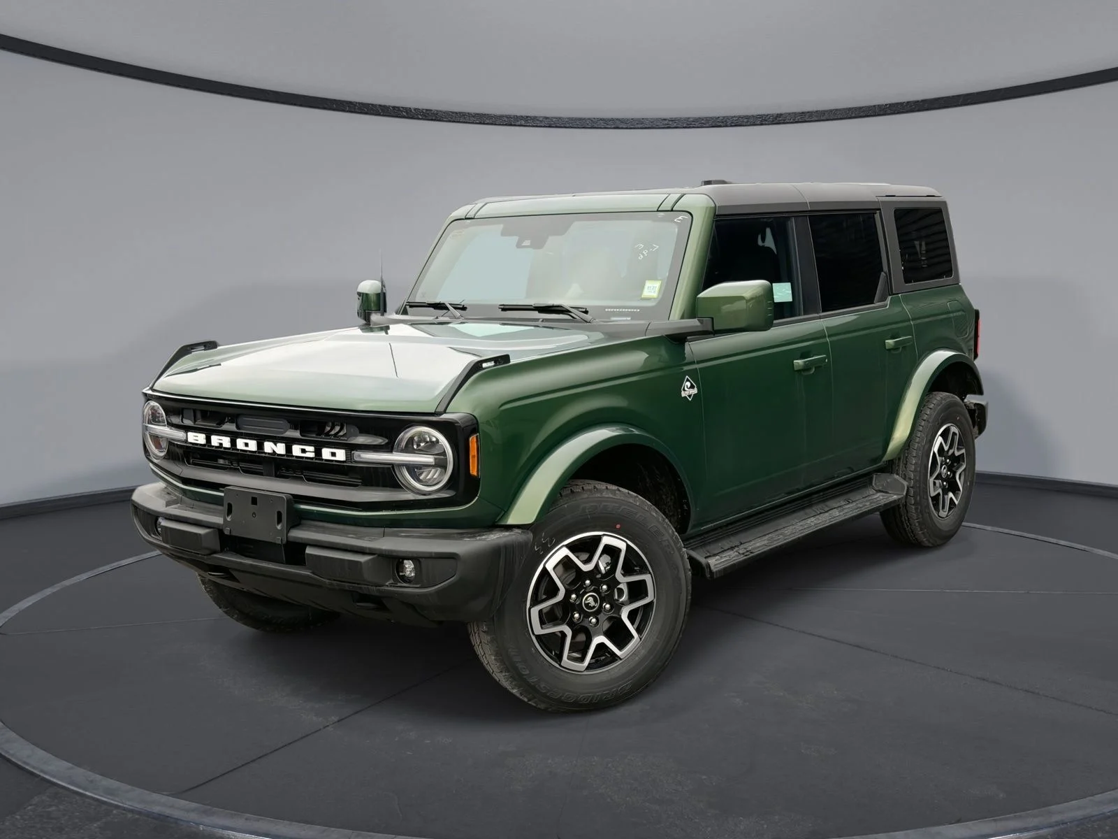 2025 Ford Bronco Outer Banks 4x4's photo