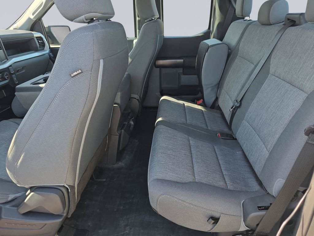 Used 2022 Oxford White Ford XL image 27