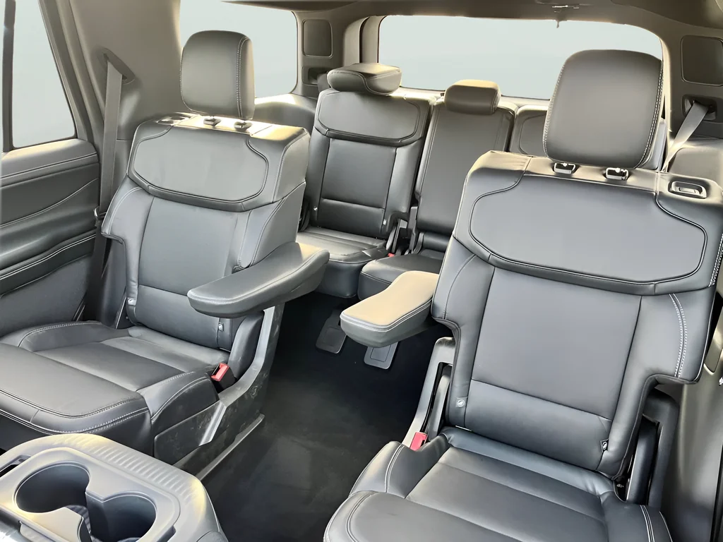 New 2026 Agate Black Metallic Ford Platinum® image 17