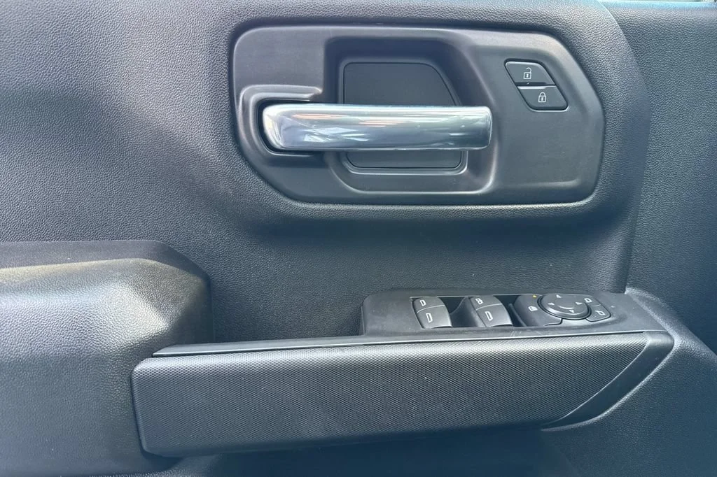2026 GMC Sierra 2500HD Pro - Photo 8