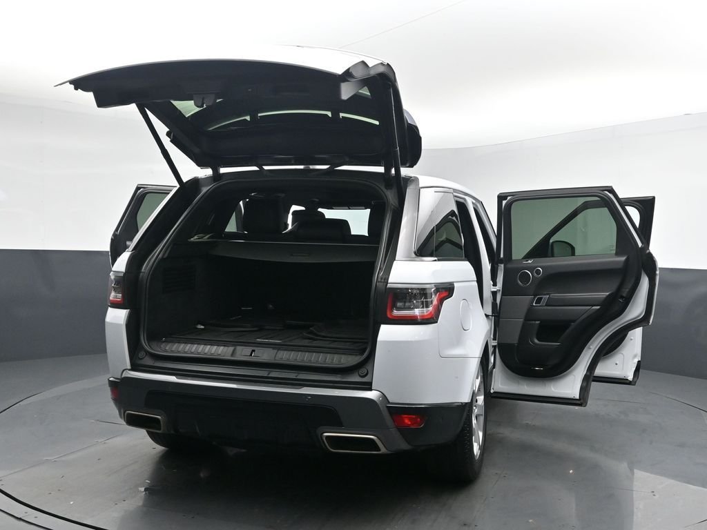 Used 2019 White Land Rover HSE image 30