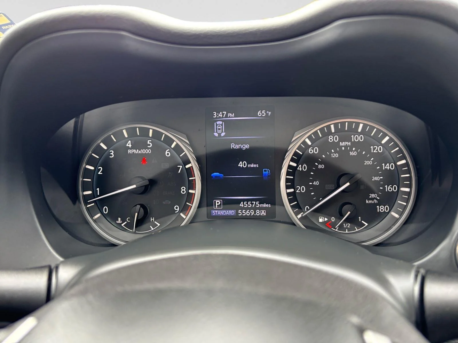 Used 2018 Pure White INFINITI RED SPORT 400 image 16