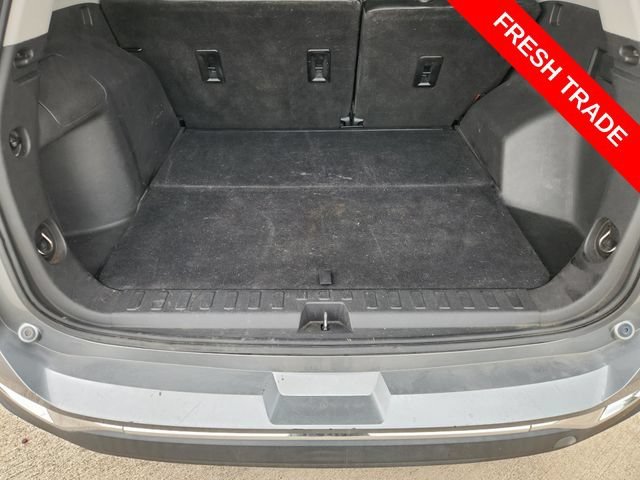 Used 2020 SATIN STEEL METALLIC GMC SLT image 32