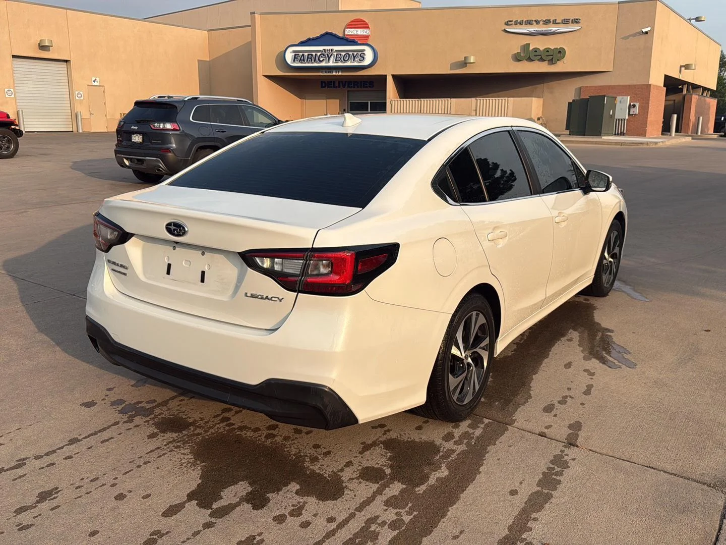 Used 2020 Crystal White Pearl Subaru Premium image 4