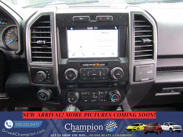 Used 2017 Black Ford  image 18