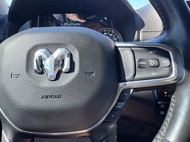 Used 2022 White Ram Laramie image 33