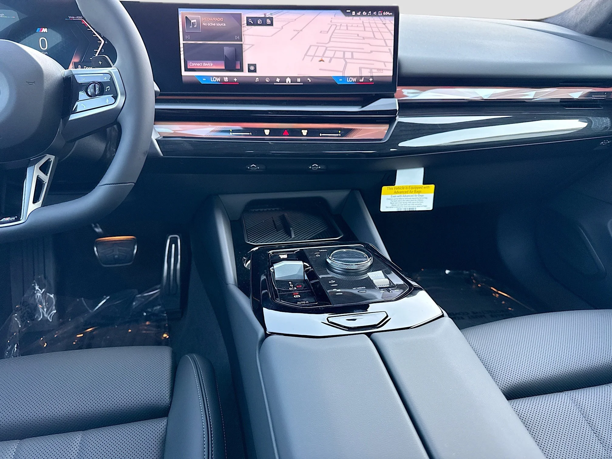 New 2027 Black Sapphire Metallic BMW 530i image 19