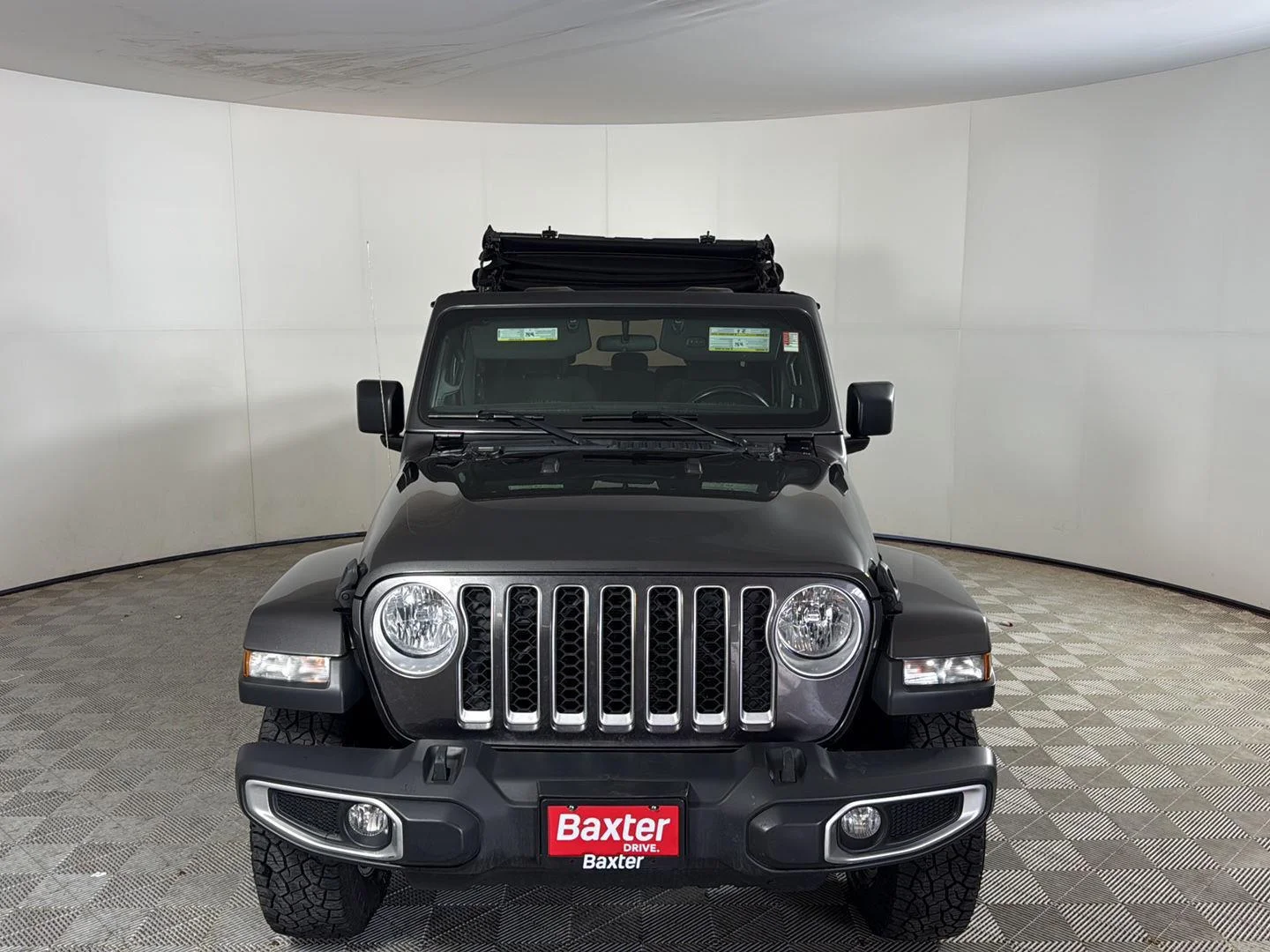 Used 2021 GRAY Jeep Overland image 30