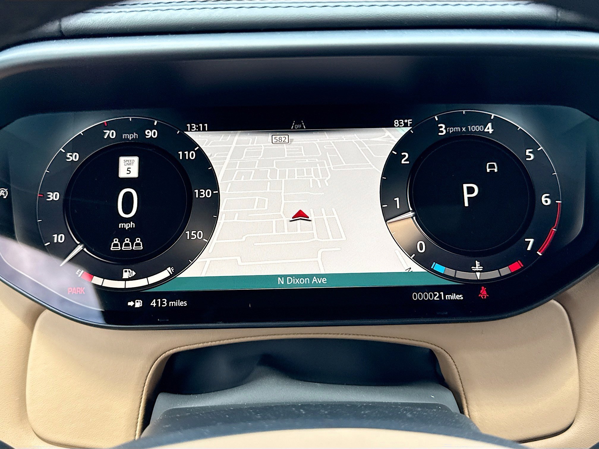 New 2026 Fuji White LAND ROVER SE image 40