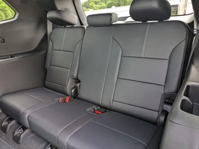 2026 GMC Acadia Elevation - Photo 14