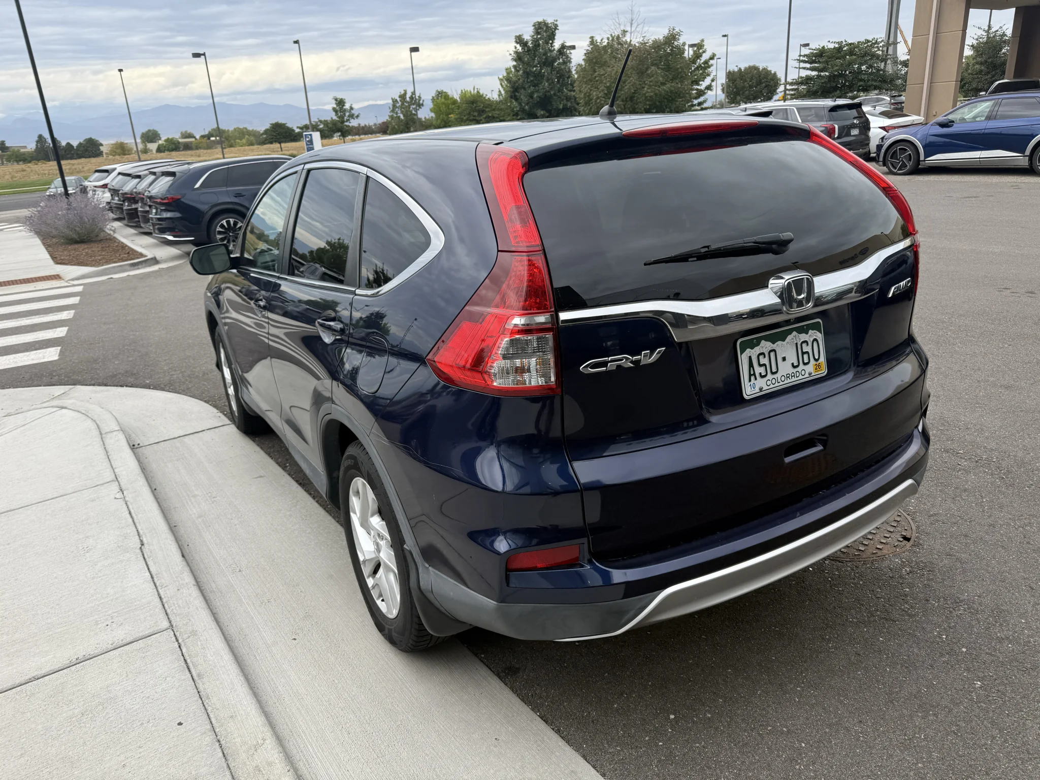 Used 2015  Honda EX image 5
