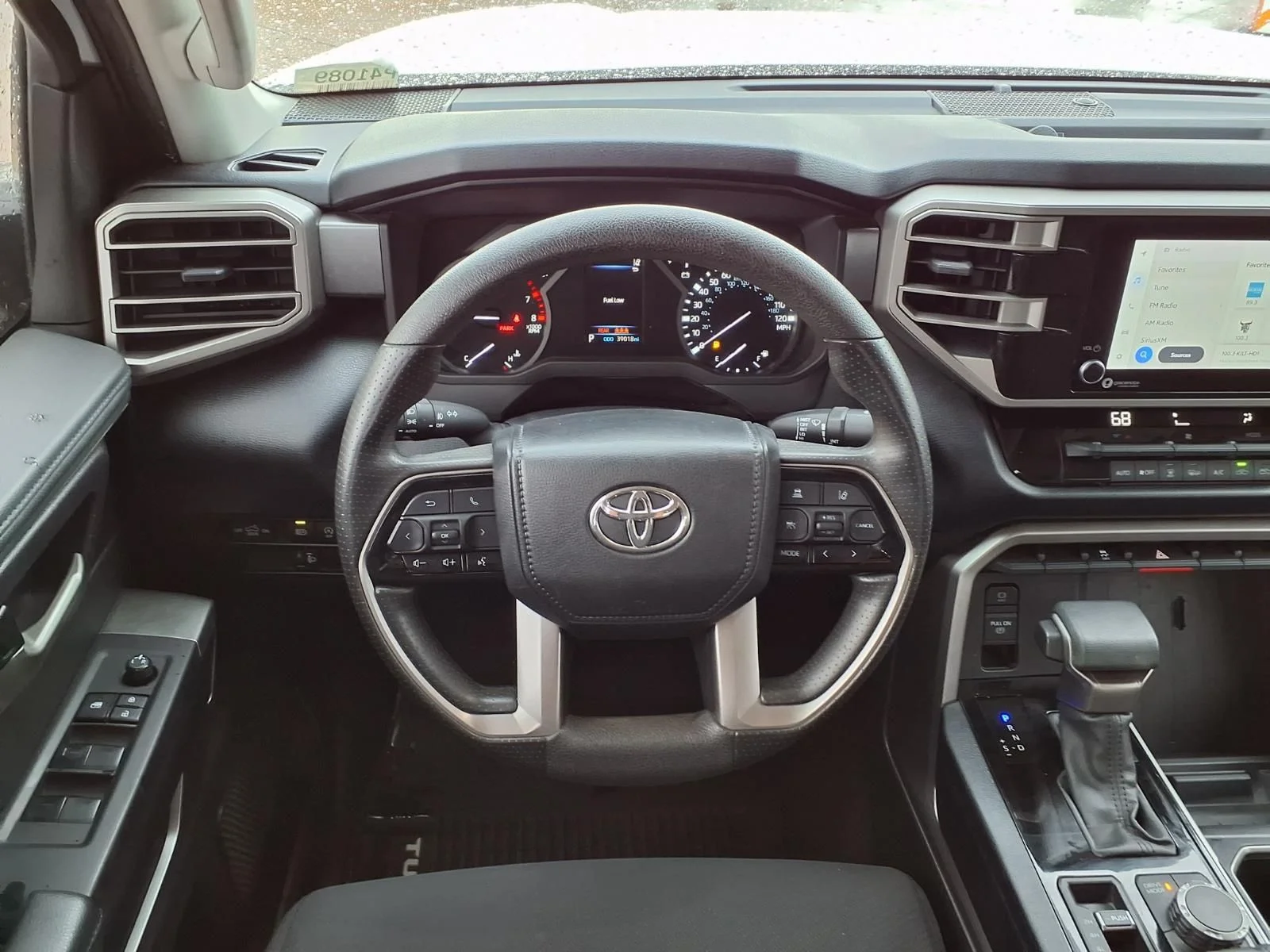 Used 2023 White Toyota SR5 image 16
