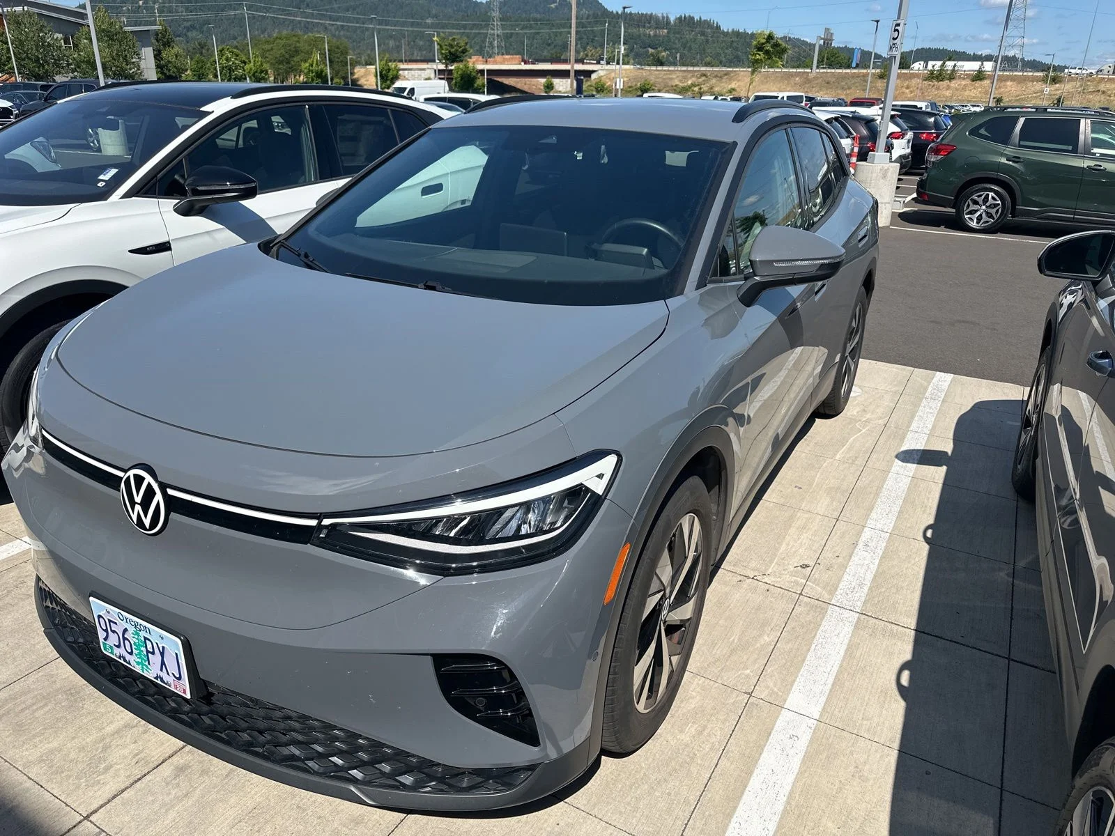 2024 Volkswagen ID.4 STANDARD's photo