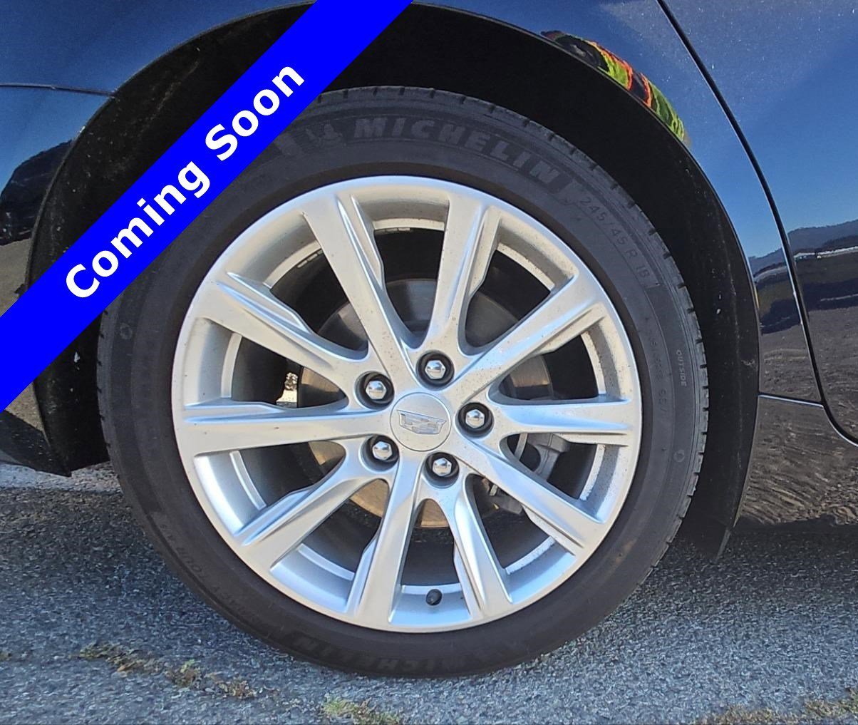 Used 2021 DARK MOON BLUE METALLIC Cadillac Luxury image 15
