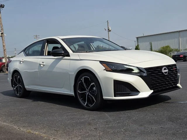 New 2026 White Nissan 2.5 SR image 7