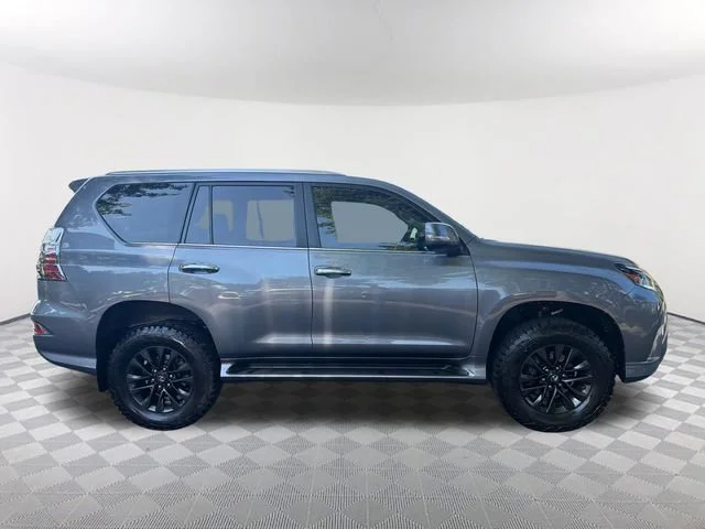 Used 2020 Gray Lexus GX 460 Premium image 4