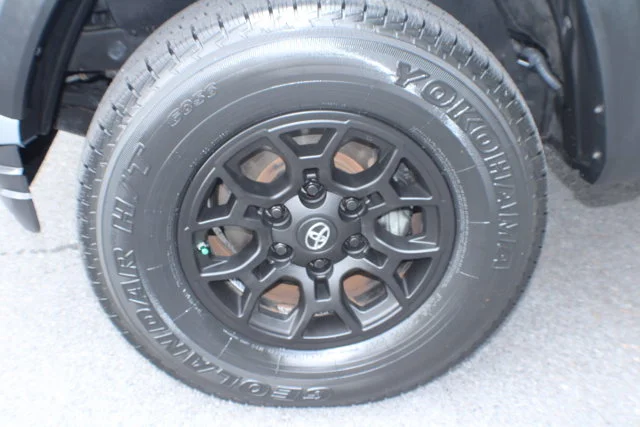Used 2020 Silver Sky Metallic Toyota SR image 5